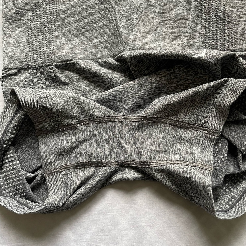 Gymshark vital seamless shorts 🤍 - Picture 6 of 6